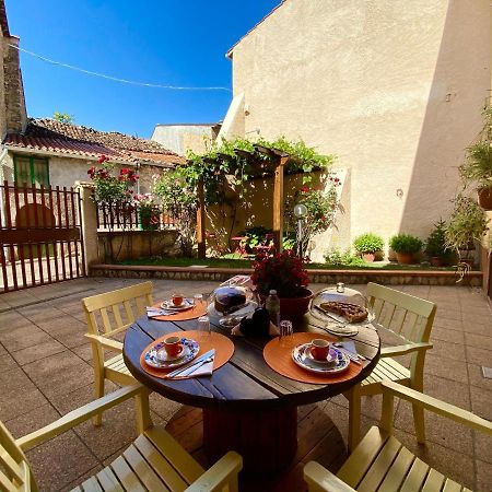 B&B A Casa Di Nonna Massa d'Albe Экстерьер фото