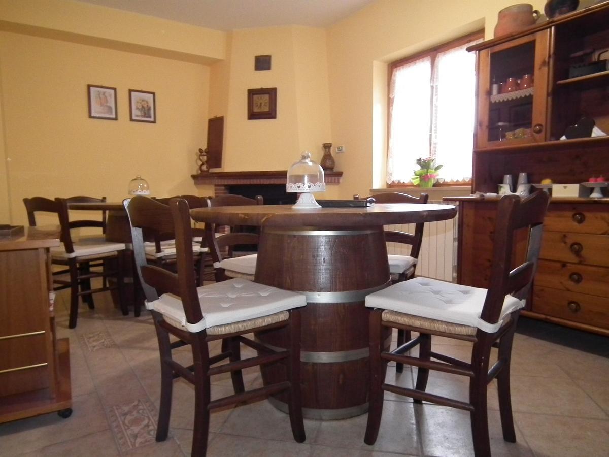 B&B A Casa Di Nonna Massa d'Albe Экстерьер фото