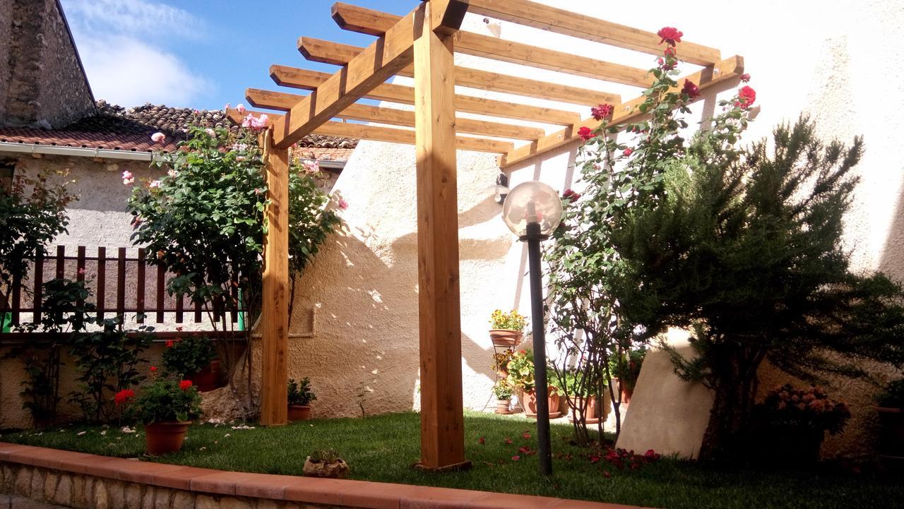 B&B A Casa Di Nonna Massa d'Albe Экстерьер фото