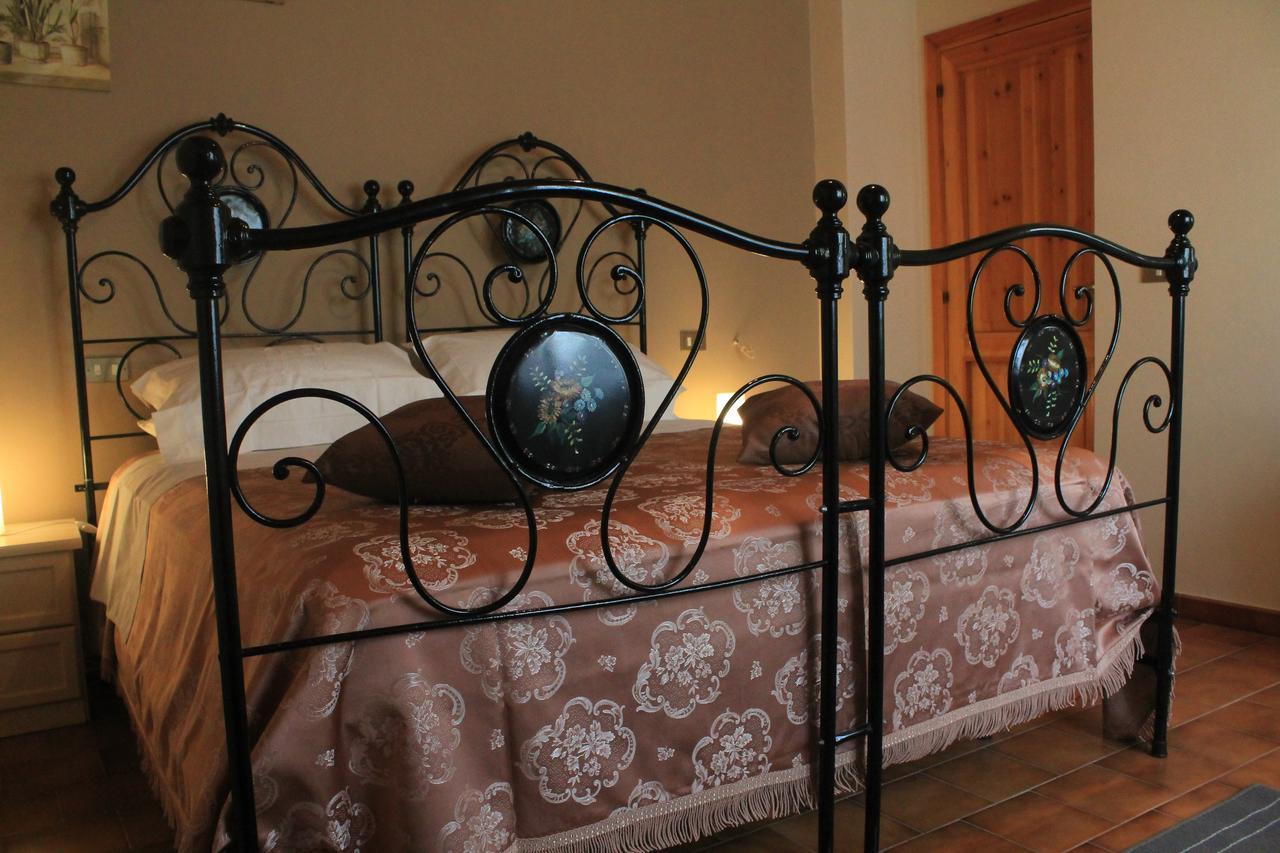 B&B A Casa Di Nonna Massa d'Albe Экстерьер фото