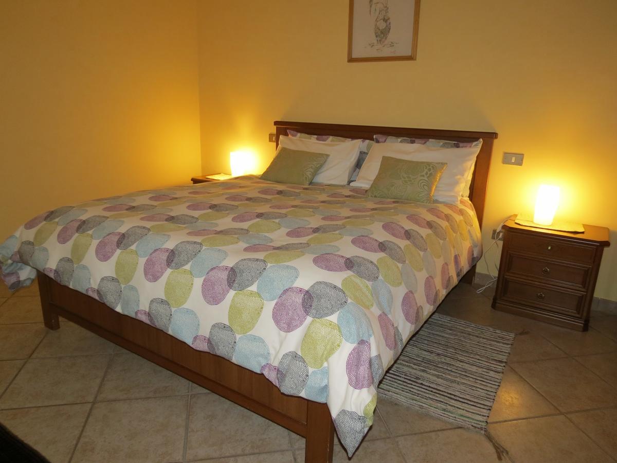 B&B A Casa Di Nonna Massa d'Albe Экстерьер фото