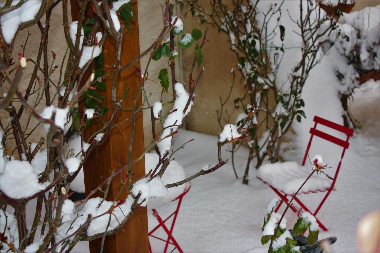 B&B A Casa Di Nonna Massa d'Albe Экстерьер фото